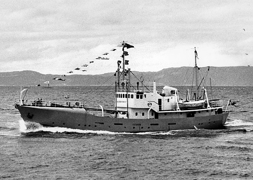 R/V H U Sverdrup (AGOR 2).