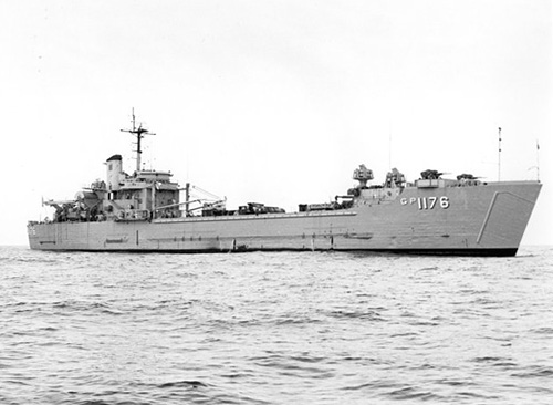 USS <I>Graham County</I> (AGP 1176).