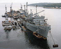USS Simon Lake (AS 33) circa early 1992